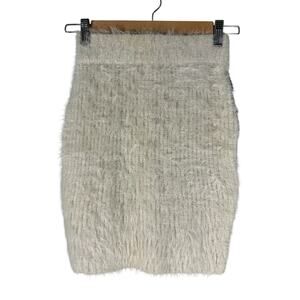 Lovers + Friends Revolve Ivory Fuzzy Skirt XS